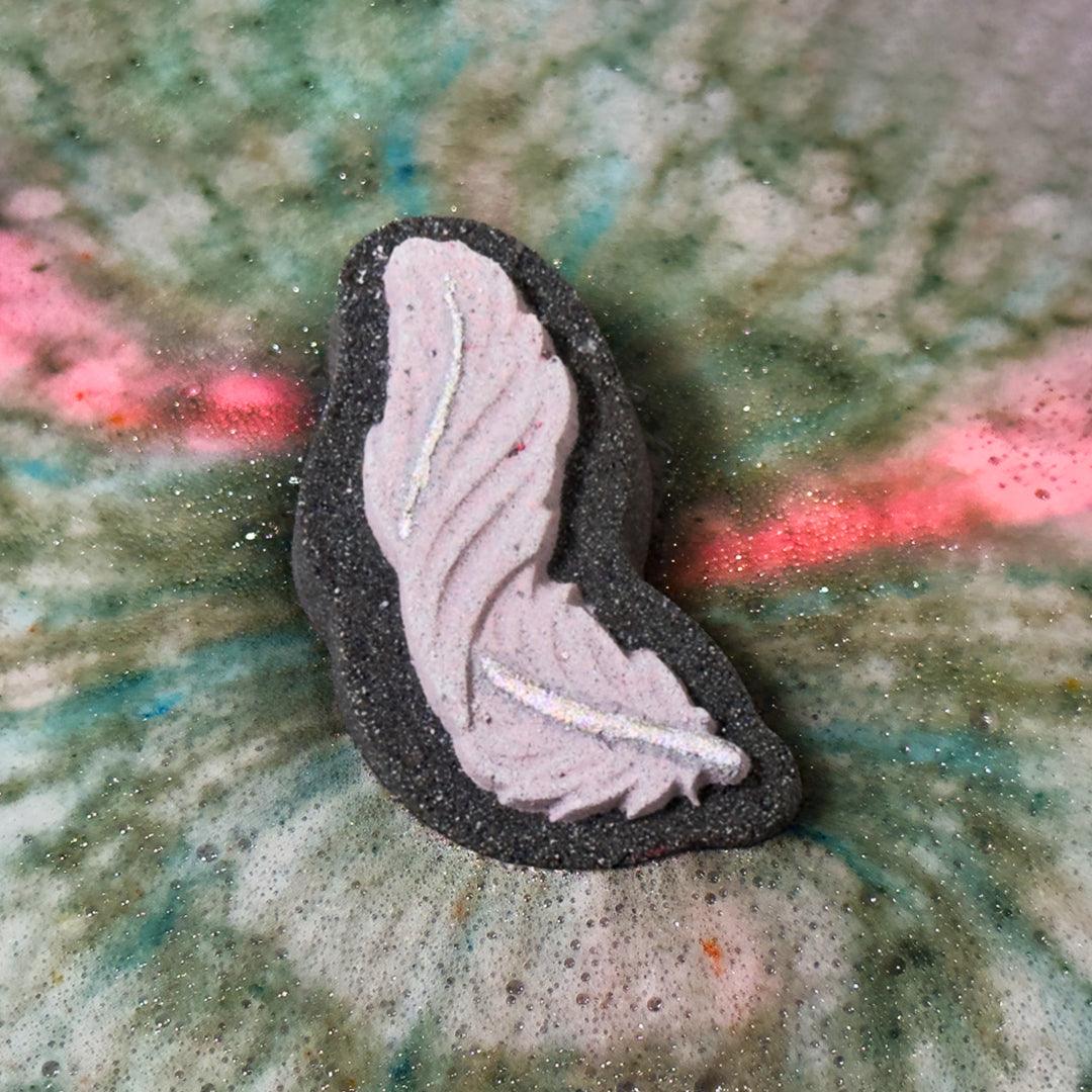 Fallen Angel - Candle and Bath Bomb Set
