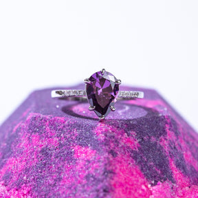 Amethyst - February Birthstone Collection - Candle and Bath Bomb Set