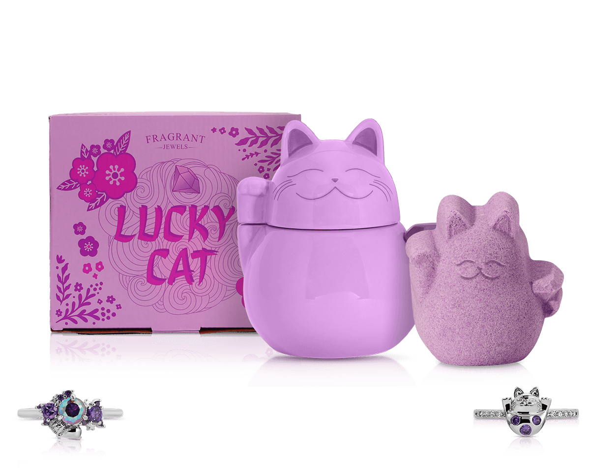 Lucky Cat - Candle and Bath Bomb Set