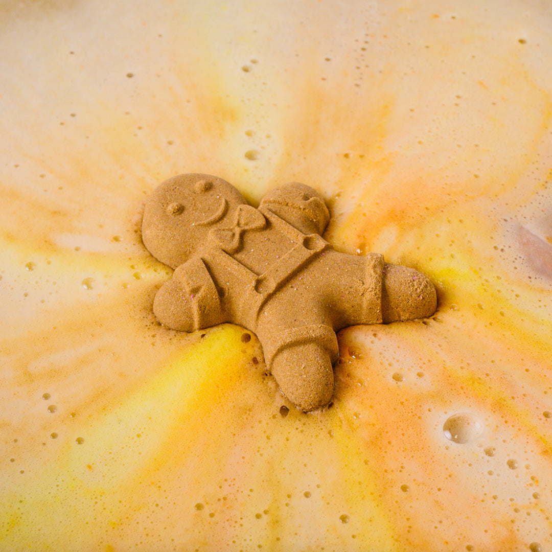 Mr. Ginger - Freshly Baked Gingerbread - Bath Bomb